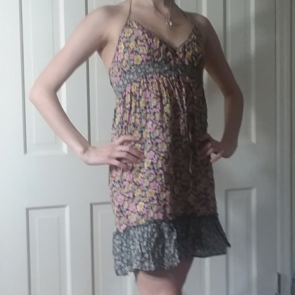 * H&M Floral Print Midi Dress